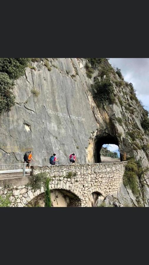 Antica Campione Rooms & Hostel Campione del Garda Eksteriør billede